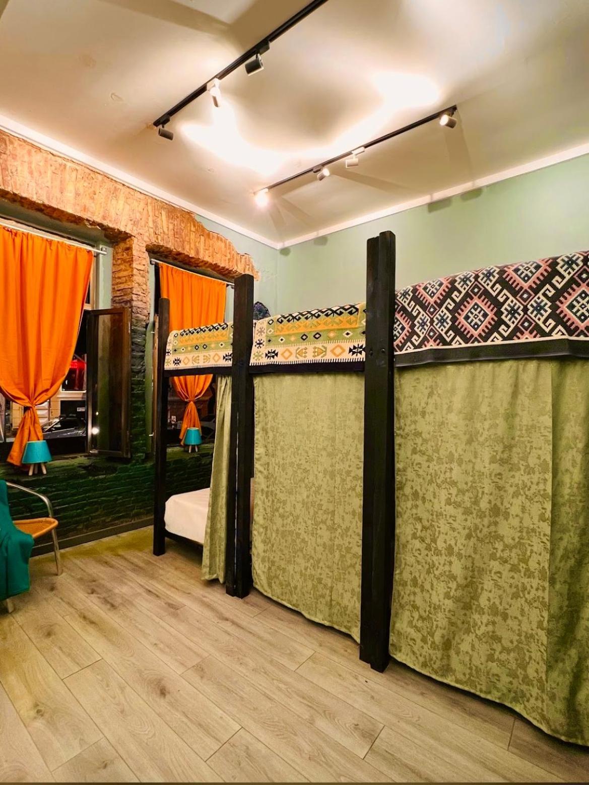 Communication Hostel Batumi Exteriér fotografie